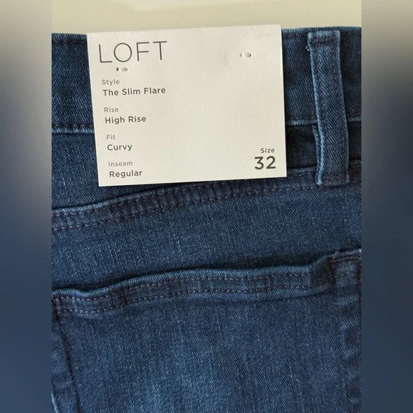 LOFT Curvy High Rise Slim Flare Jeans in Dark Wash Size 32/14 NWT - Picture 8 of 16